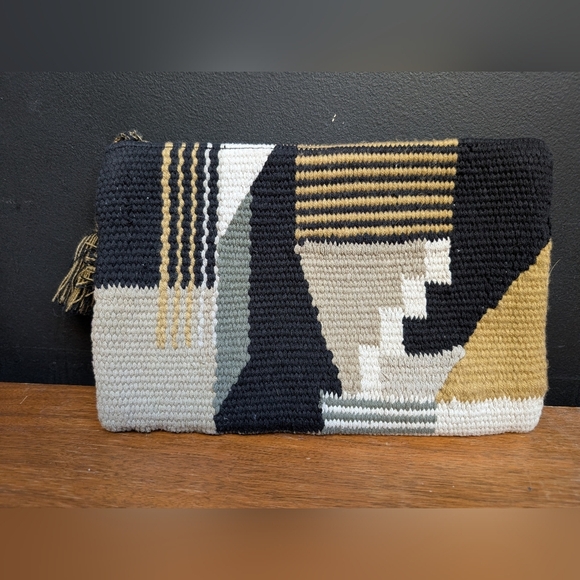 Wilfred Woven Tapestry Clutch with Tassel – Geometric Neutral Pattern - Picture 5 of 9